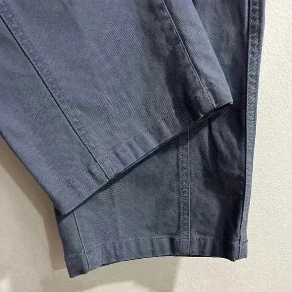 L. L. Bean blue pants size 16 in women's. Casual great condition like new - Picture 3 of 6